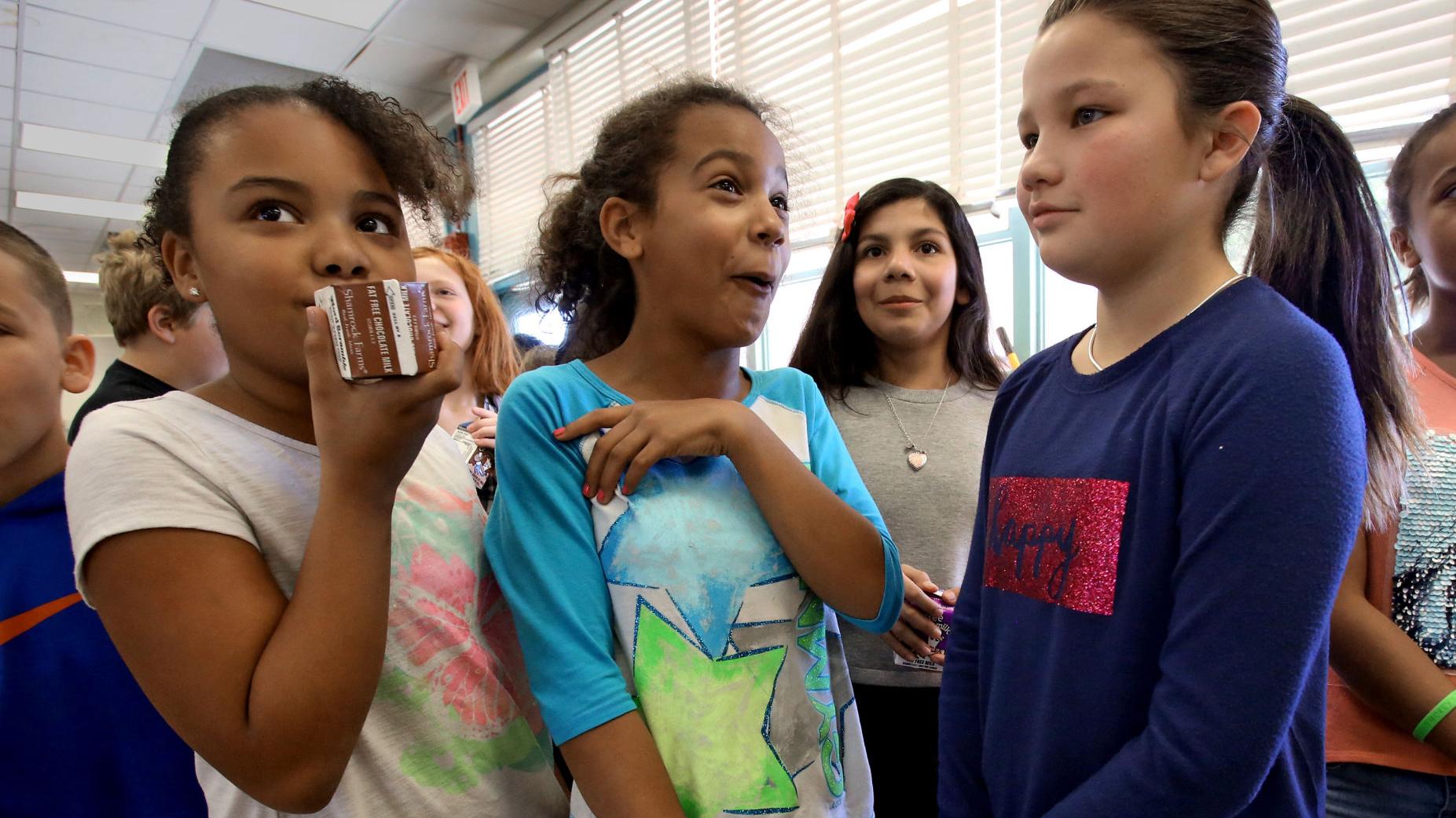 3 powerful ways the community can help kids this school year